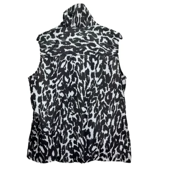 Chico’s Black and White Vest Animal Print Lightweight Nylon Mobwife Sz 1 Medium - Picture 7 of 9
